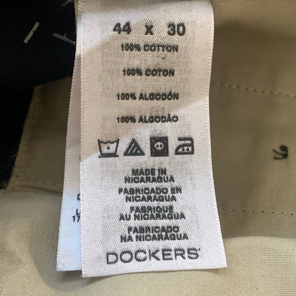Dockers Classic Fit Cotton Black Pants NWT | W44/L30 - Picture 8 of 8